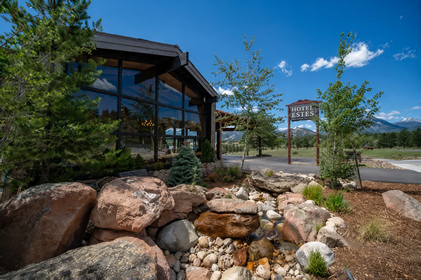 Hotel Estes